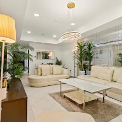 Luxury 2BR with City Skyline Views Steps to JBR Beach & Marina Mall