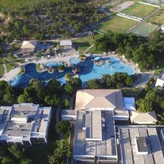 Iloa Flat resort Apt 202 bloco i