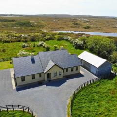 White Thorn House