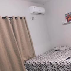 Apartamento Mobiliado bem localizado na Augusto Montenegro