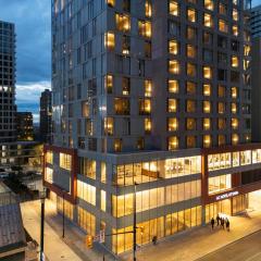 AC Hotel by Marriott Ottawa Downtown