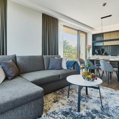 Golden Hour Apartments- Loft H 418