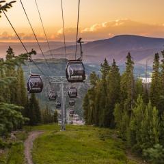 Warm And Cozy 3 Bedroom Ski In, Ski Out Condo In Snowmass Base Village