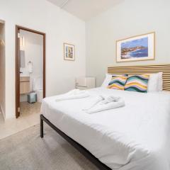 Room 11 Balcony Bliss in Creative Santurce