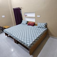 Deva Guest House