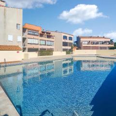Stunning Apartment In Agde