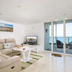 25 Rocklands in Newquay