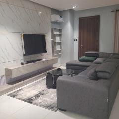 Luxury 2BD 2BA, Pool, Lekki Phase 1