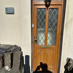 Furnished Comfort 2Bed in Bristol
