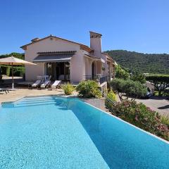 Villa avec piscine privée, climatisation et parking, proche plages aux Issambres - FR-1-768-108