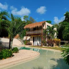 Villa AHAL,