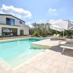 Stunning Home In Caiazzo