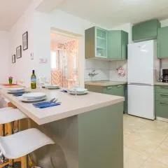 Apartment Vida 1Floor in the old Part of Baska