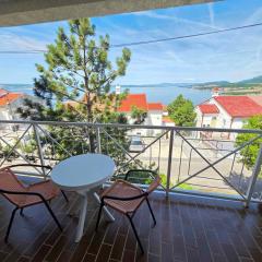 Holiday home in Klenovica 33704