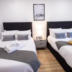 Modern Borehamwood Flat - 2 Min Walk to Station