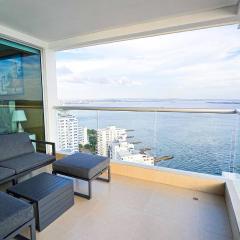 Oceanview Suite with two Pools, Gym & Guest Access