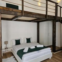 Studio Piata Mare Mardomi