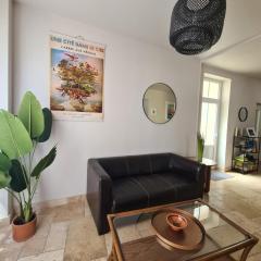 Dors Fée Duplex avec Toit-Terrasse et Salle de Jeux - Centre Bourg à 4 min du Puy duFou