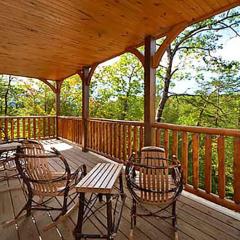 Bear Cave by Venture Smoky Mountains