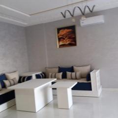 Standing avec piscine vue mer