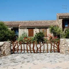 Villa Ginepro with sea view