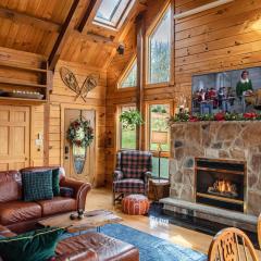 Rustic Ridge Log Cabin: Hot Tub, Games, Views!