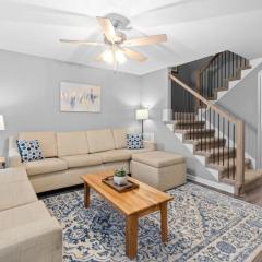 1-Mile to Downtown Clarksville Queen-City Comfort