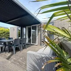 Mobil-home Grand Confort: 2 ch, piscine, plage à 200m, parking, wifi - FR-1-361A-96