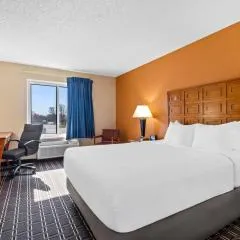 Days Inn by Wyndham Black River Falls - Access to ATV Trail