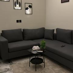 غرفة نوم وصالة معيشة راقية