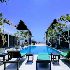 Downwinder Lagoon Lodge