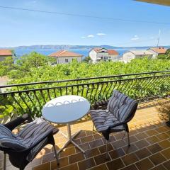 LEO ROOM 2 NV - Room for 2-3 persons with bathroom, balcony (no kitchen)