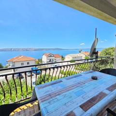 Apartment in Novi Vinodolski 43593