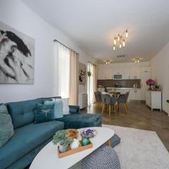 Villa Anita - Five Bedroom Villa with Swimming pool
