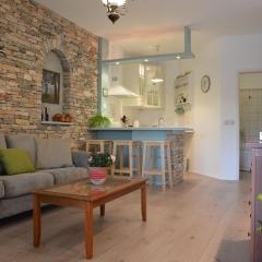 Blissful Bay Apartments Vrboska - Two Bedroom Apartment with Terrace