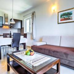 Wonderful Brsec Apartments with Sea View and Shared Pool - Comfort One Bedroom Apartment