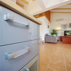 Blissful Bay Apartments Vrboska - Classic Two Bedroom Apartment with Terrace