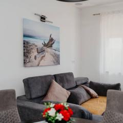 Modern Seget Vranjica Apartment with Terrace - Two Bedroom Apartment with Terrace