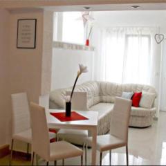 Sea View Apartments Lendic Podgora - Comfort Studio Apartment with Balcony and Sea View