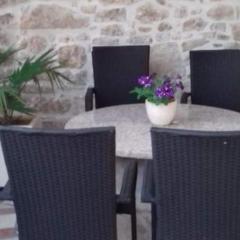 Apartment Magdic - Two Bedroom Apartment with Terrace