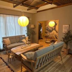 北海道伊達の海辺ヴィラ 最大7名一棟貸切 ファミリー向け 北斎アート