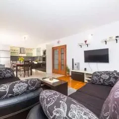 Three Bedroom Holiday Home