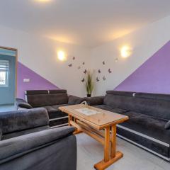Apartments Robi & Kristina - One Bedroom Apartment with Sea View A4
