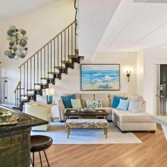 Luxury Penthouse near Beach Tiki Hut Coligny