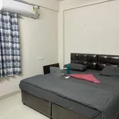 KSR INN Luxury Suites & Service Appartments