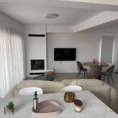 Luxury Loft 7-8