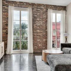 Chic DT Retreat Parking Mardi Gras XmasFest