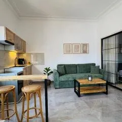 Salamina Urban Escape