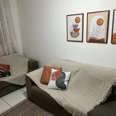 Pé na areia - 6 Hospedes Praia da Guilhermina- WI FI - Garagem- Quiosques e bares Supermercados ao lado