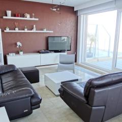Penthouse in Nieuwpoort with Sea Views